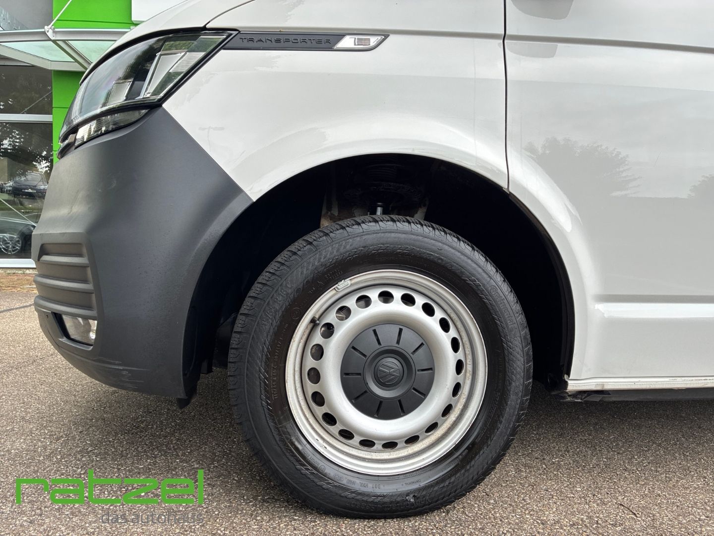 Fahrzeugabbildung Volkswagen T6.1 Kombi 2.0 TDI DSG 4Motion lang StandHZG AHK