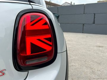 Fahrzeugabbildung MINI Cooper S Steptr. H&K Leather CarPlay Navi GRA BT