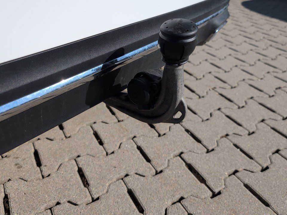 Fahrzeugabbildung Mercedes-Benz B 220 PROGRESSIVE 4MATIC AT GARANTIE AHK+NAV+LED