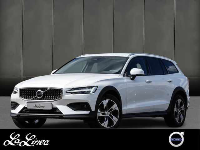 Volvo V60 Cross Country Plus AWD