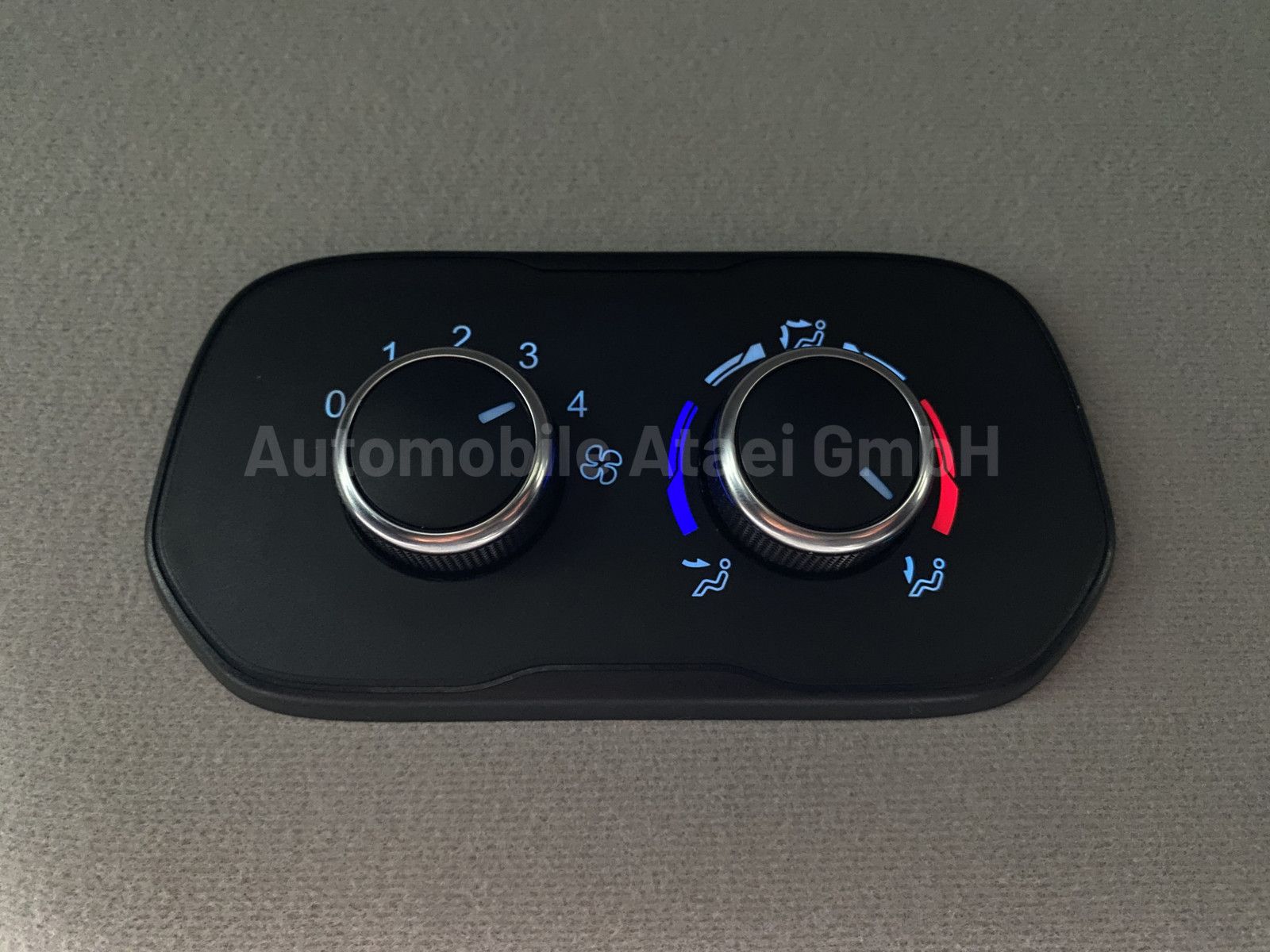 Fahrzeugabbildung Ford Transit Custom *Hochdach* 2xKLIMA+KAMERA 7310