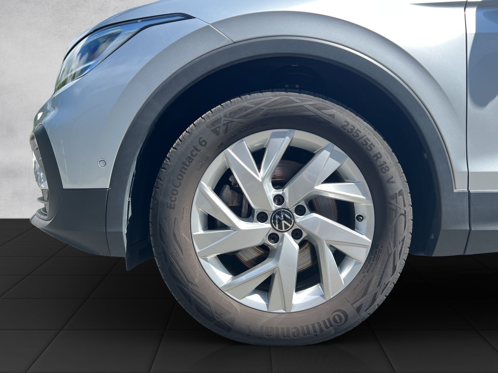 Tiguan Life 2.0 TSI 4M DSG LED*Navi*Pano