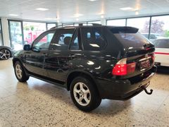 Fahrzeugabbildung BMW X5 3.0d (XENON/LEDER/SHZ/KLIMAAUT/AHK