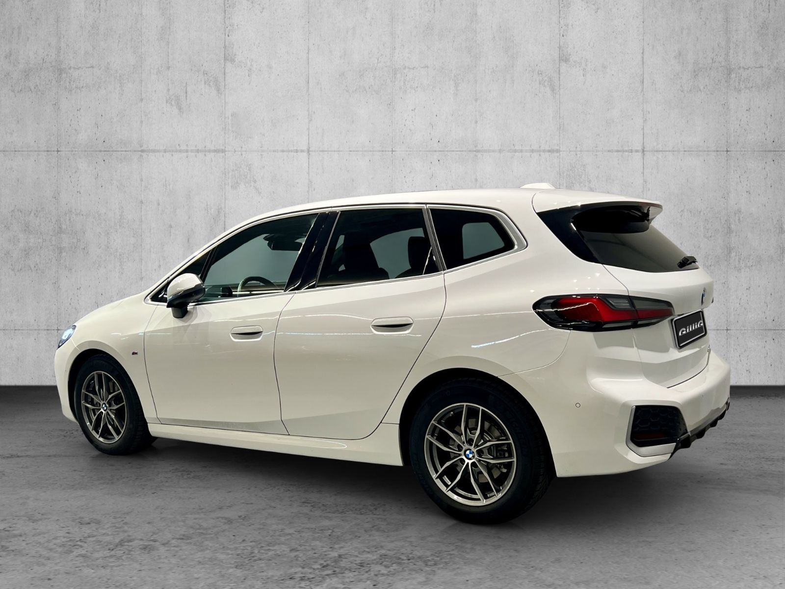BMW 220 i M Sportpaket*Innovationsp.*Parkass+*uvm. imagem 3