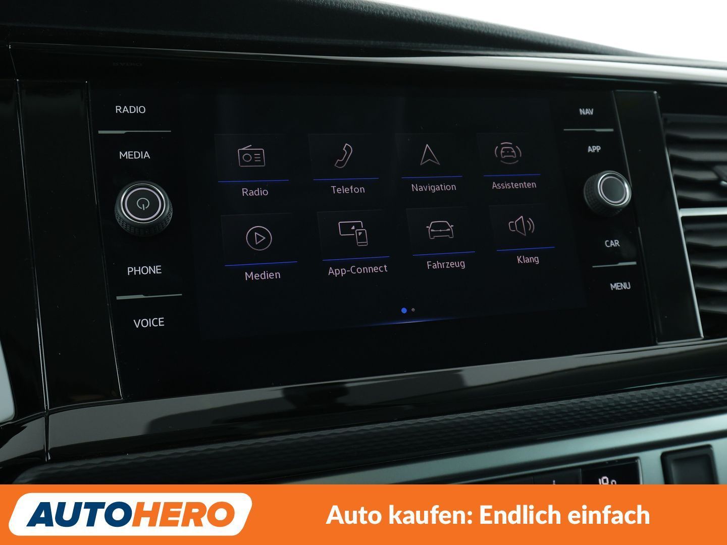 Volkswagen T6 Multivan 2.0 TDI Comfortline FWD Aut. NAVI foto 21