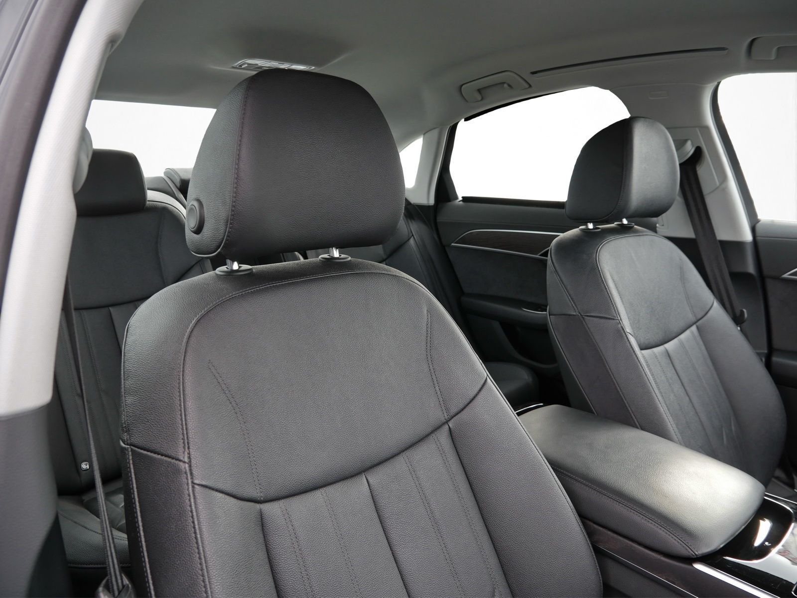 Audi A8 - Bild 10
