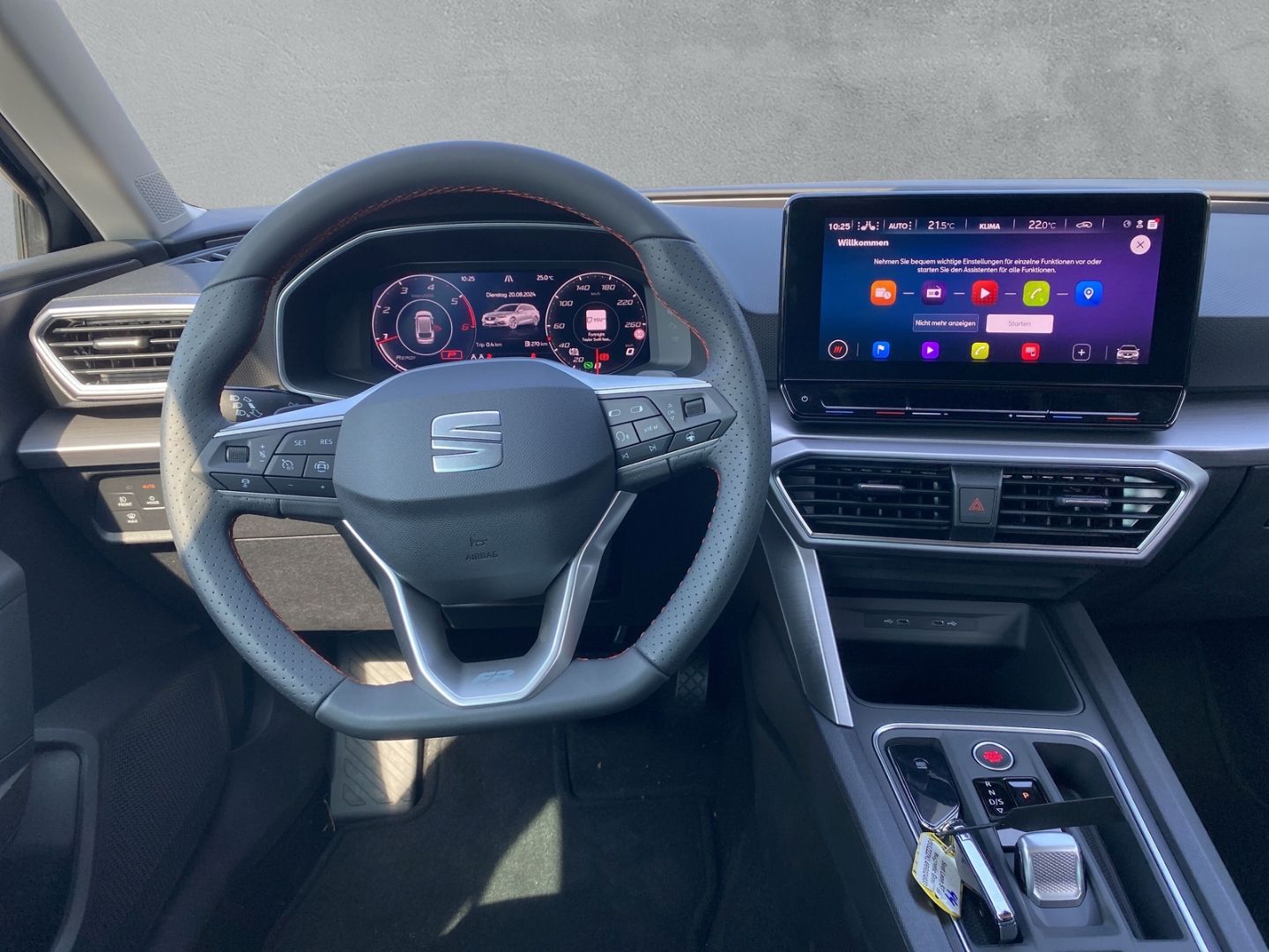Fahrzeugabbildung SEAT Leon Sportstourer FR 2.0 TDI EU6d *Navi *digital