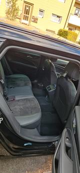 Opel Insignia CT 2.0 Diesel 125kW Sports  Tourer  B. - schwarze Opel Insignia CT