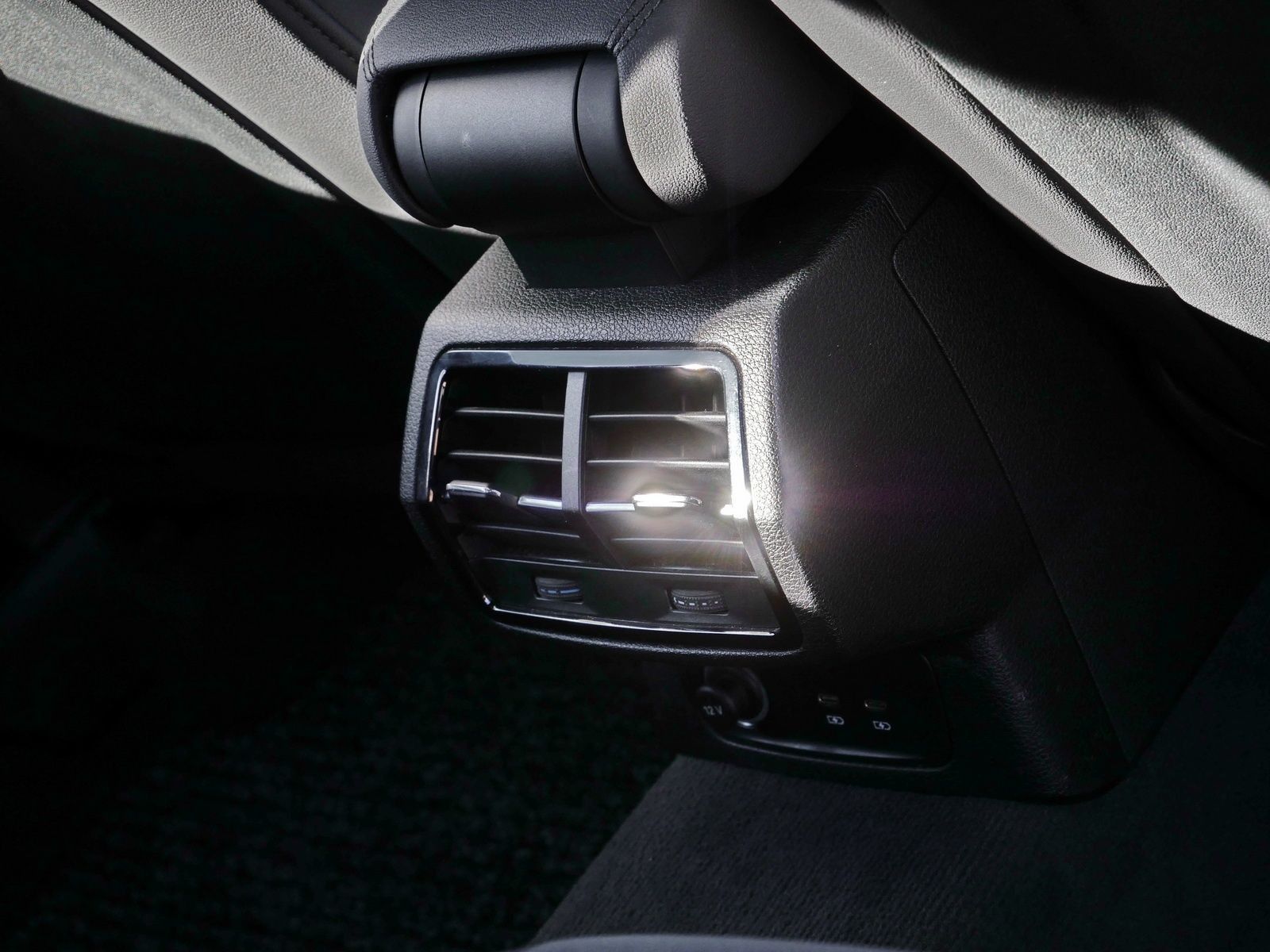 Audi Q3 - Bild 17