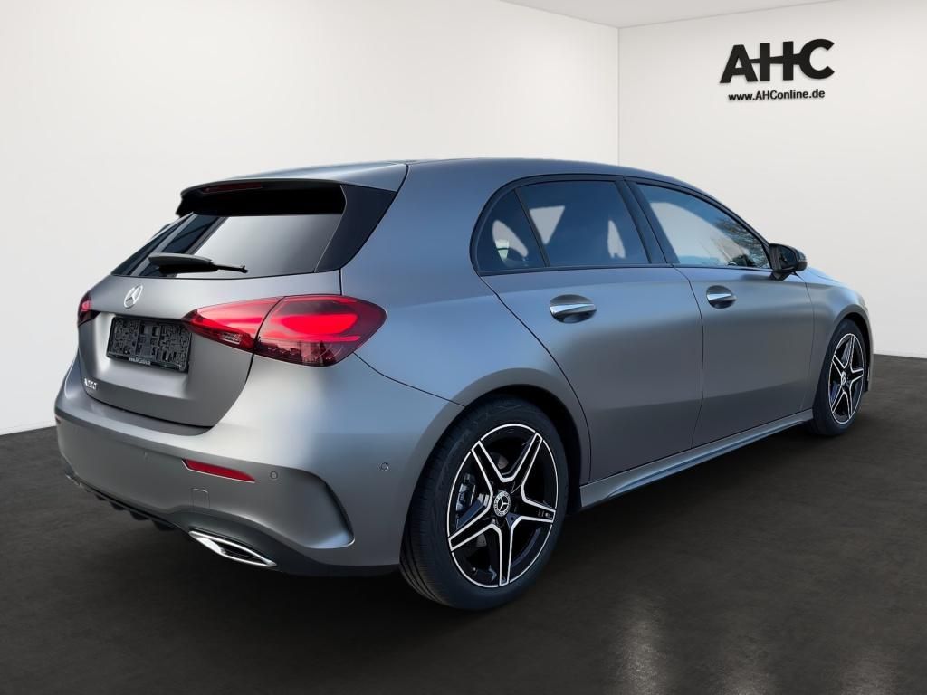 Fahrzeugabbildung Mercedes-Benz A 200 +AMG-ADVANCED+NIGHT+PANORAMA+WINTER-PAKET+