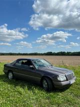 Mercedes-Benz CE 220 - graue Mercedes-Benz CE-Klasse