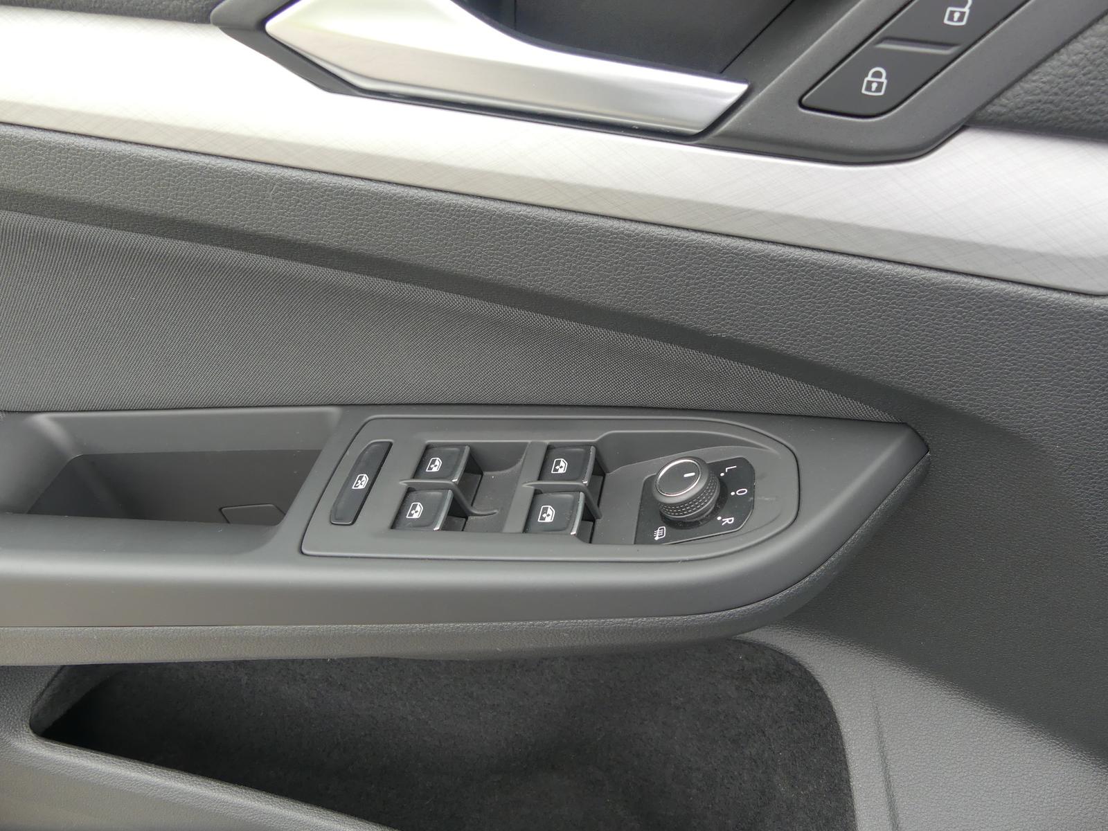 Volkswagen Golf VIII Variant 1.0 TSI LED Navi ACC DAB, миниатюра 26