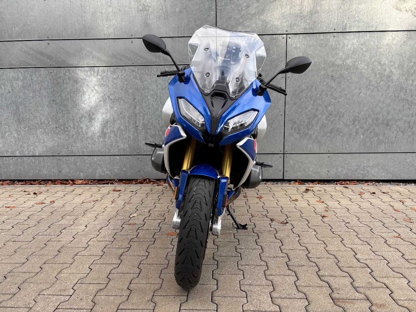 Fahrzeugabbildung BMW R 1250 RS Sport 3 Pakete Akrapovic Seitenkoffer