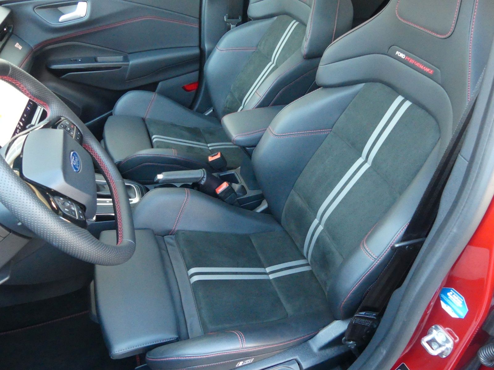 Fahrzeugabbildung Ford Puma ST X*Panoramadach*AHK*Blis*neues Modell