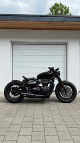 Triumph Bobber 1200 Black Custom Wunderkind Jekyll Hyde - Triumph Motorräder in Frankfurt