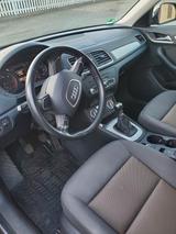 Audi Q3 2.0 TDI 103kW - 1.Hd. AHK SH-gepflegt - Audi: Q10