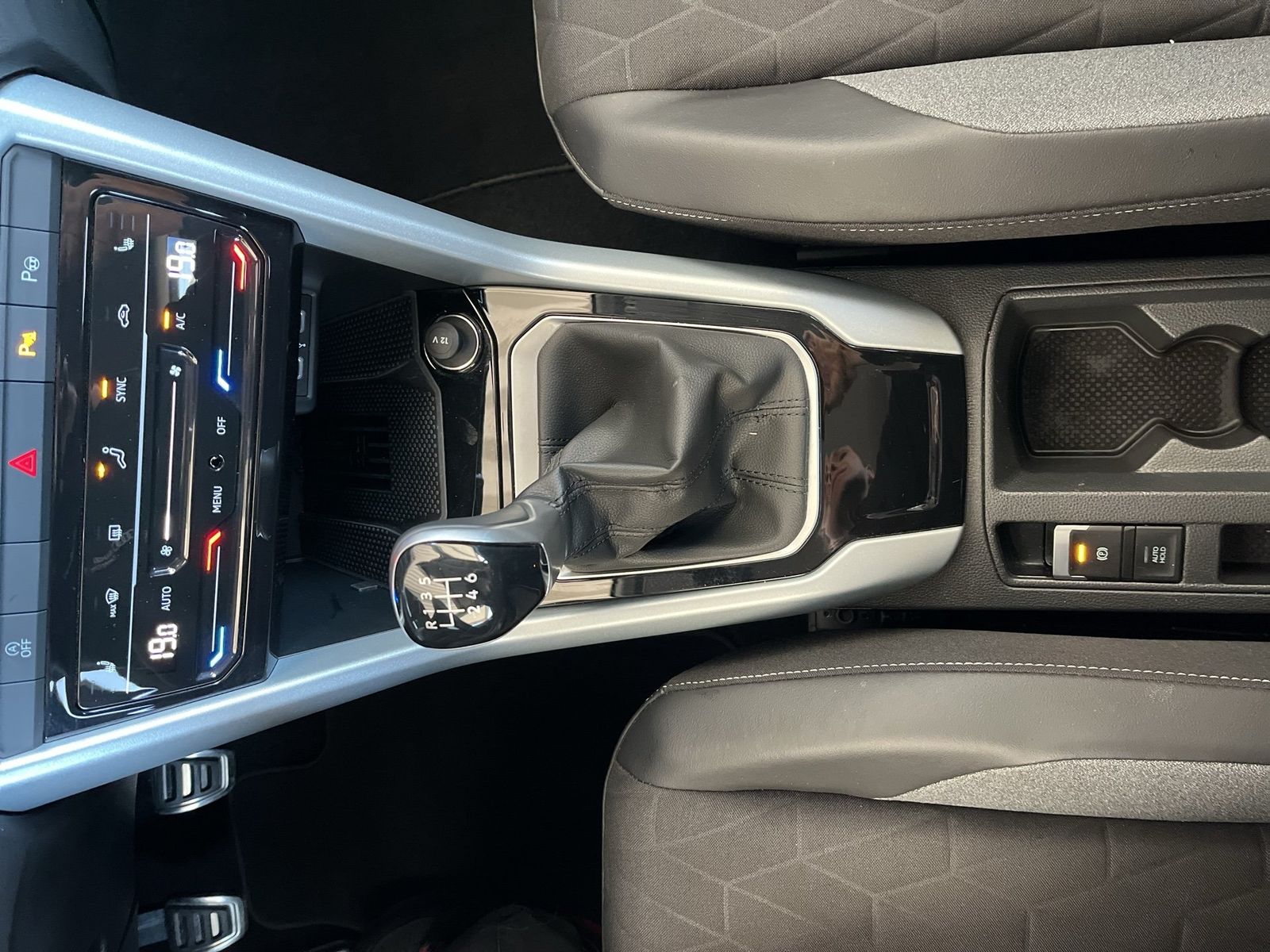 Volkswagen T-Roc - Bild 18