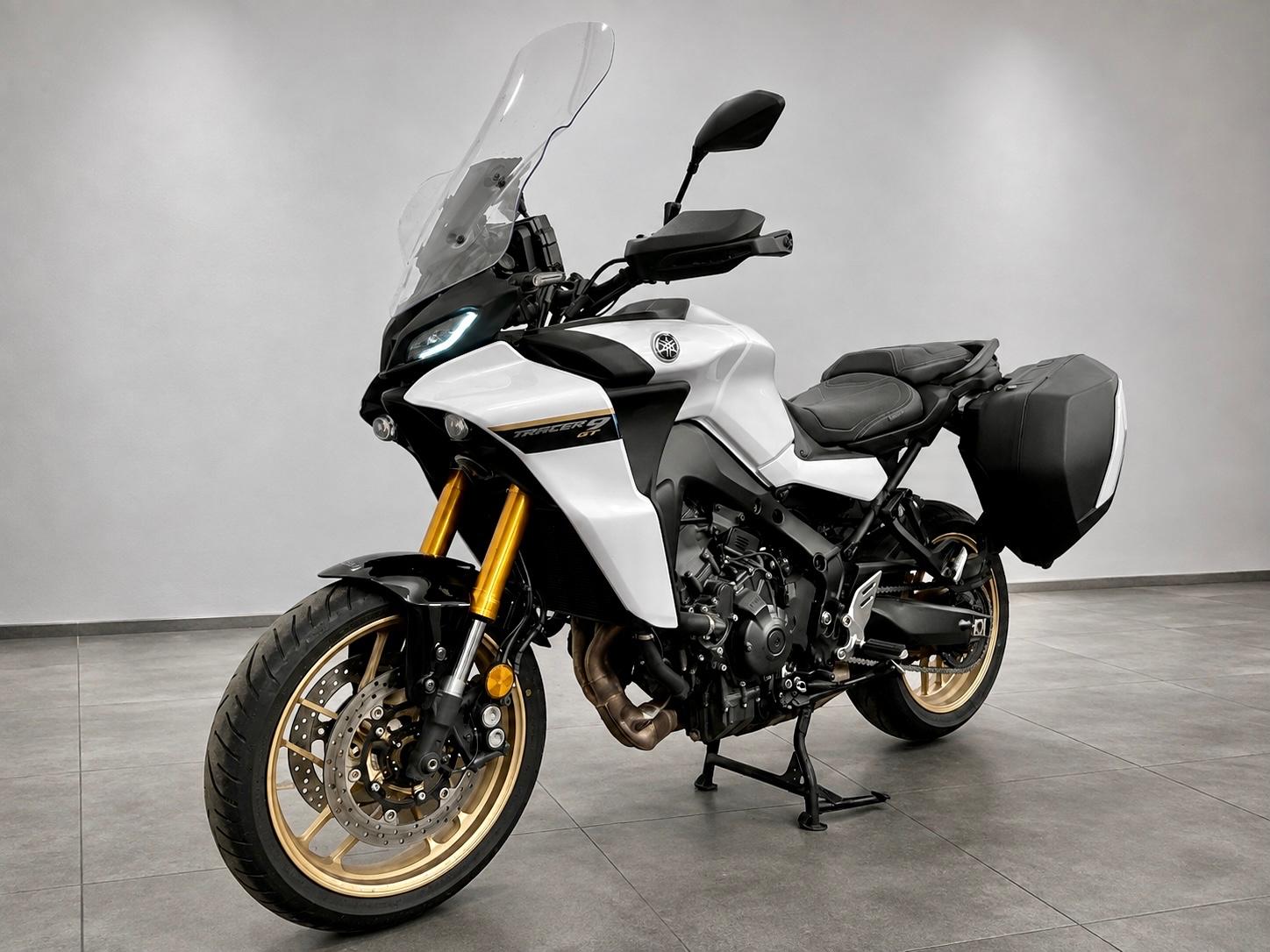 Yamaha Tracer 9 GT | 1. Hand | wenig KM | COMFORT