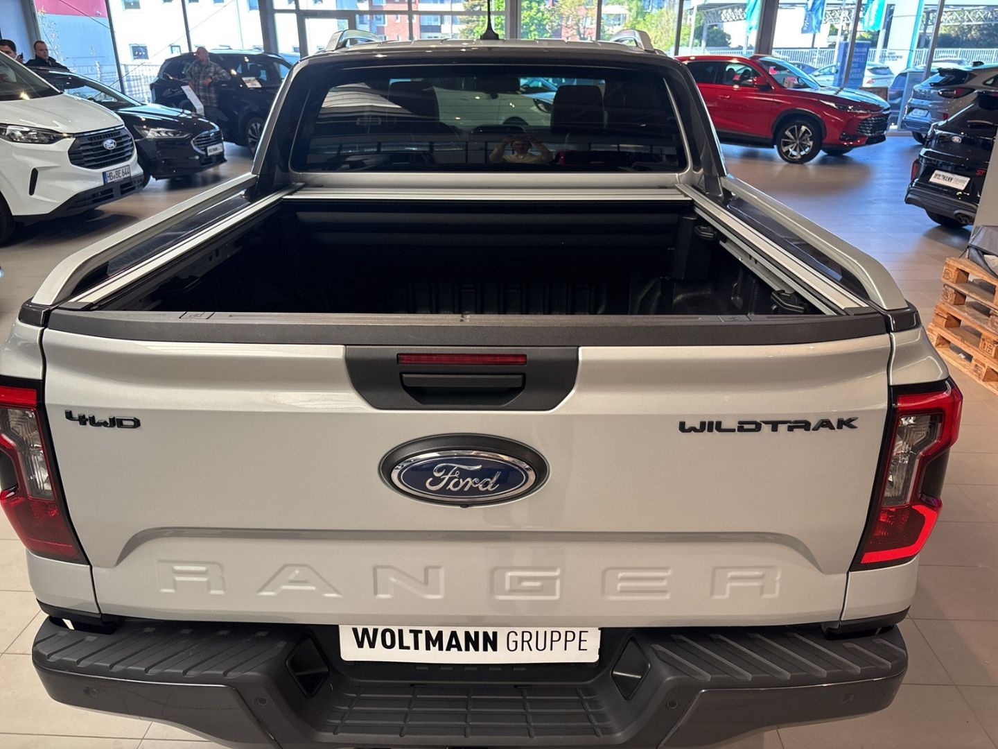 Fahrzeugabbildung Ford Ranger Wildtrak e-4WD Doppelkabine 3,5 T Anhänge