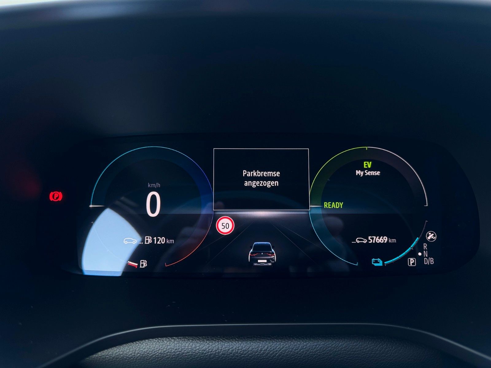 Fahrzeugabbildung Renault Arkana R.S. Line