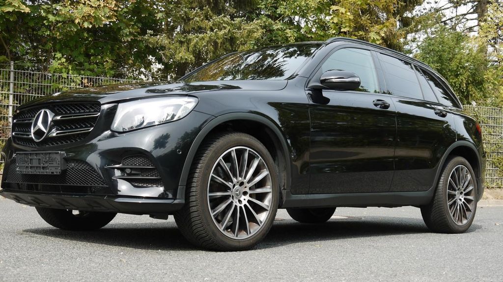 Image of Mercedes-Benz GLC 250