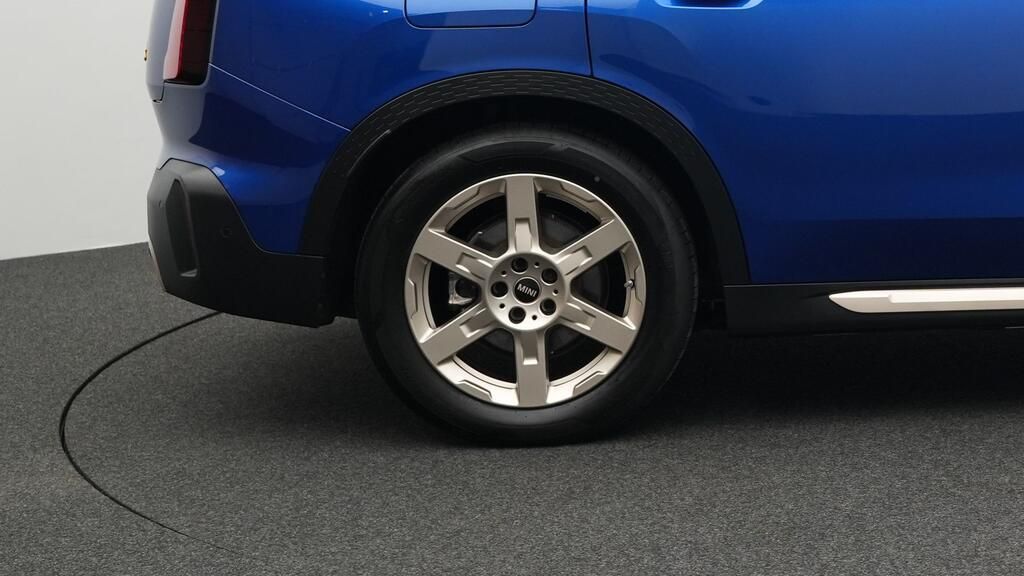 MINI Cooper SE Countryman - Bild 16