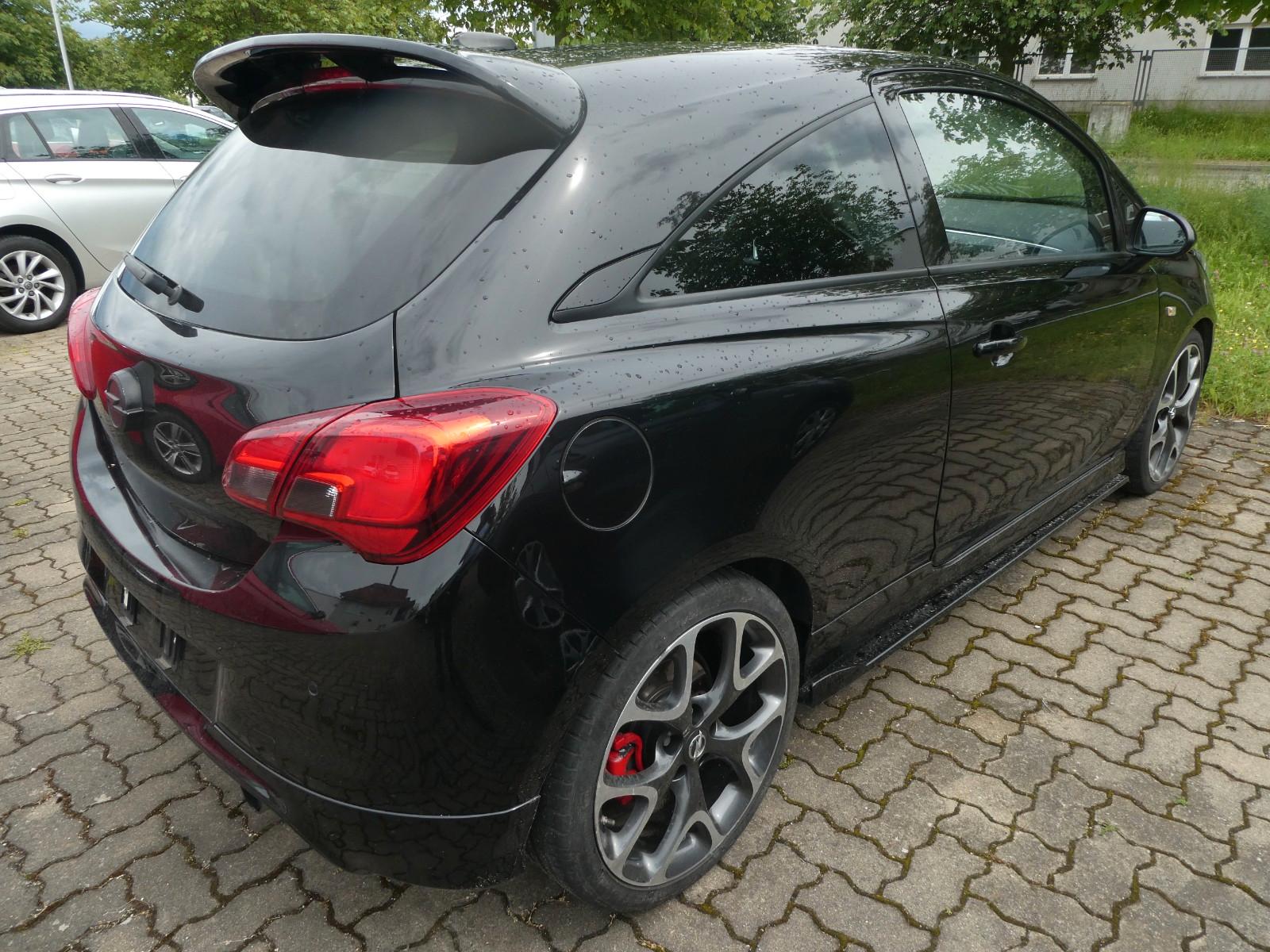 Opel Corsa E OPC mit Recaro