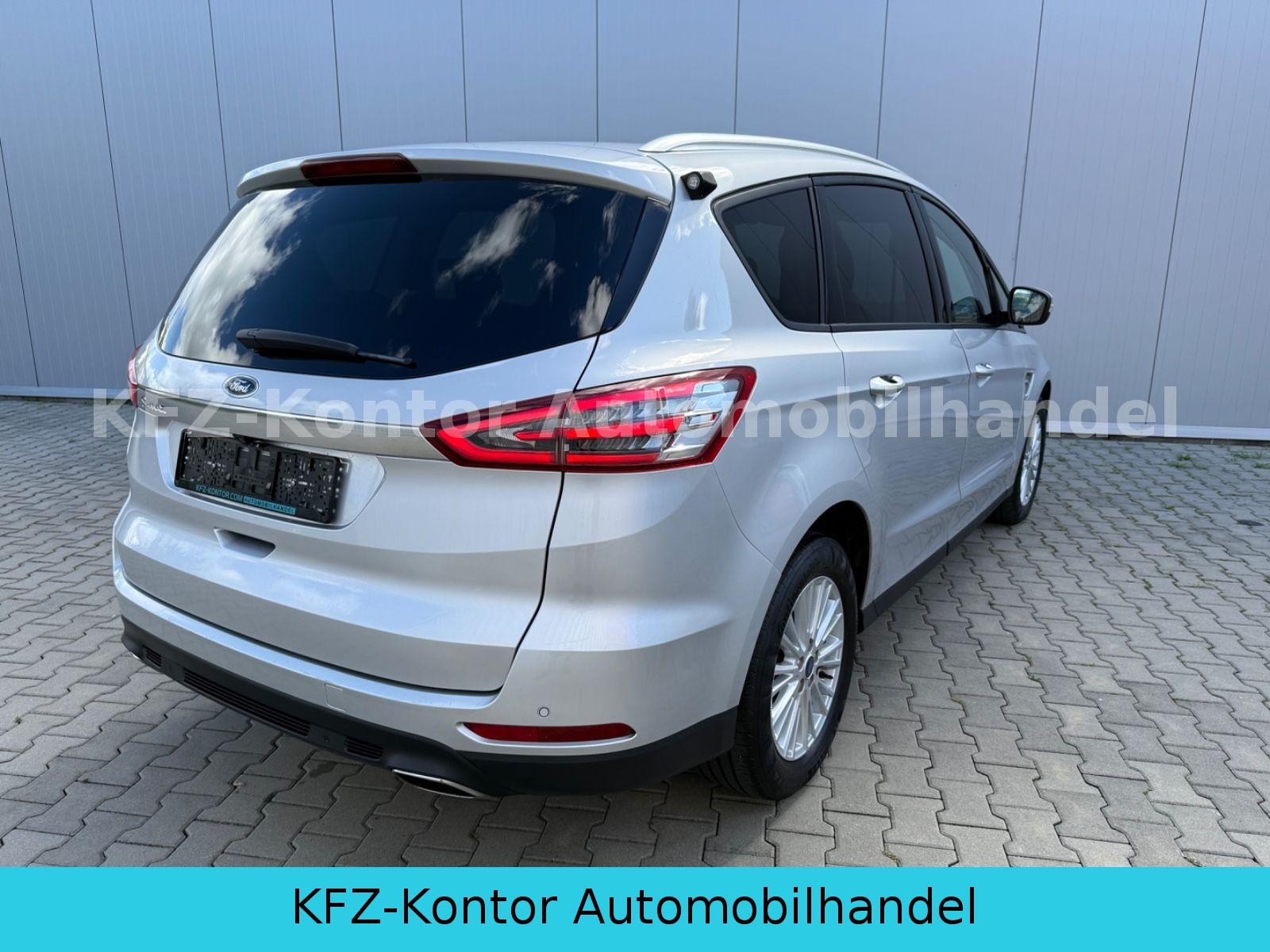 Ford S-MAX 2.0TDCi EcoBlue Business -Automatik -LED