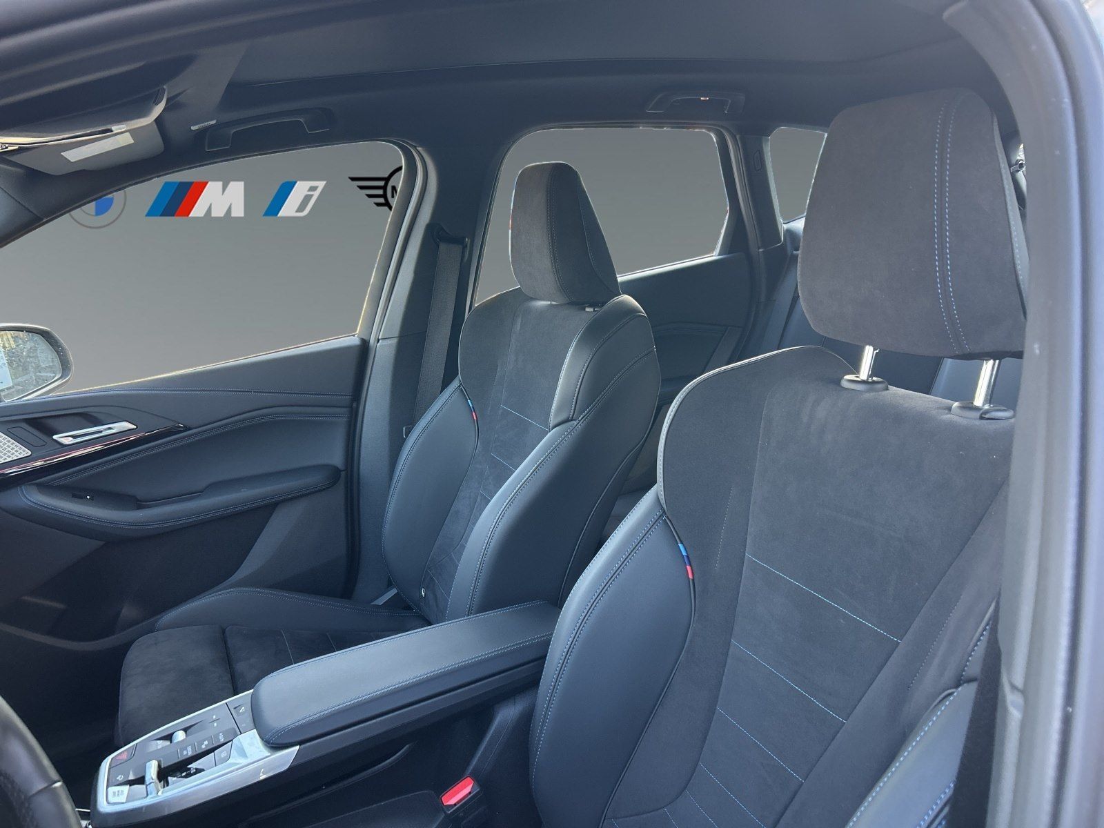 BMW 223 Active Tourer - Bild 11