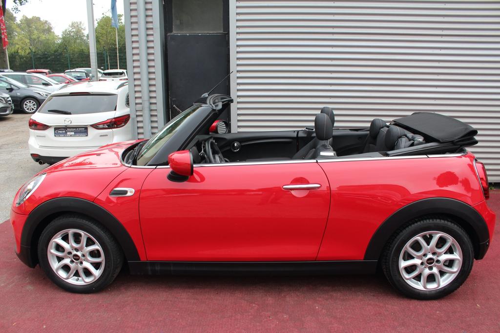 MINI Cooper Cabrio