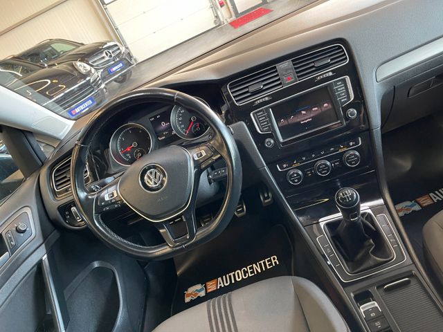 Volkswagen Golf 1.6 TDI BMT ALLSTAR Variant *PANORAMA*NAVI*