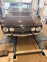 Alfa Romeo 1750 Berlina 