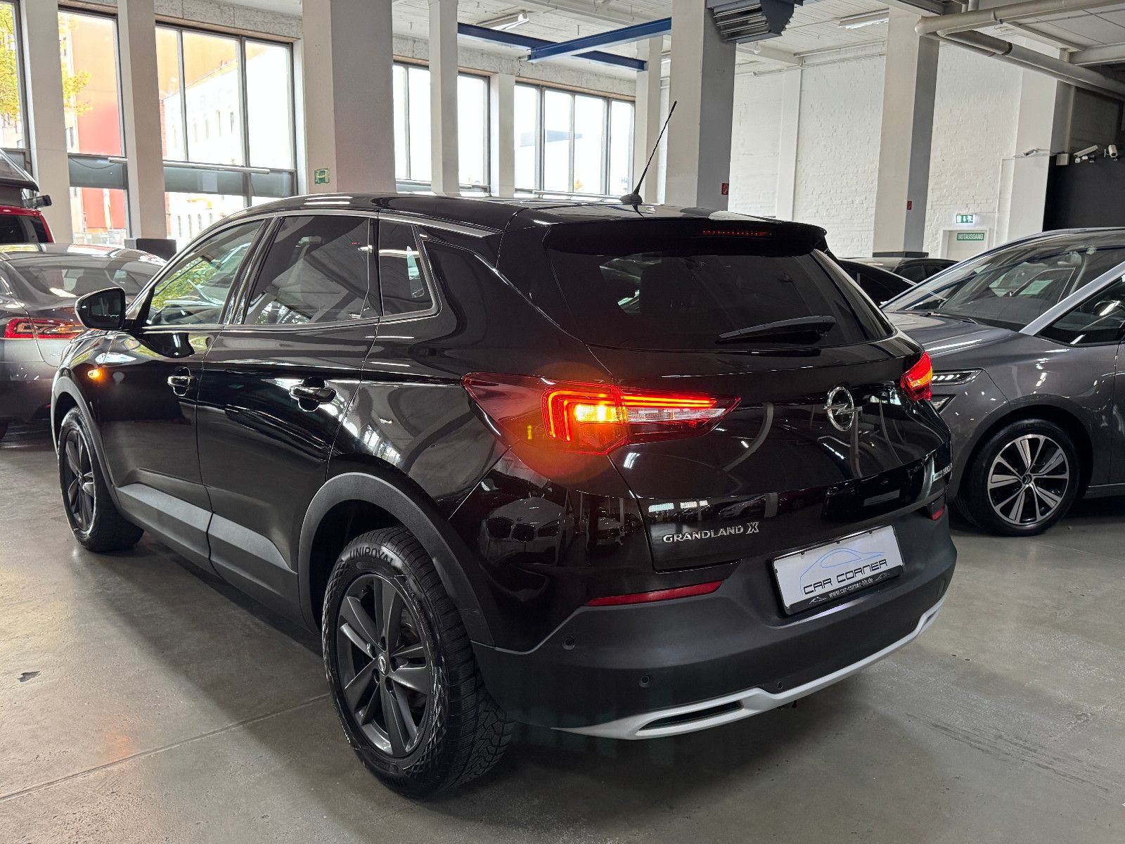 Fahrzeugabbildung Opel Grandland (X) SPORTPAKET & DESIGN LINE AHK LED+