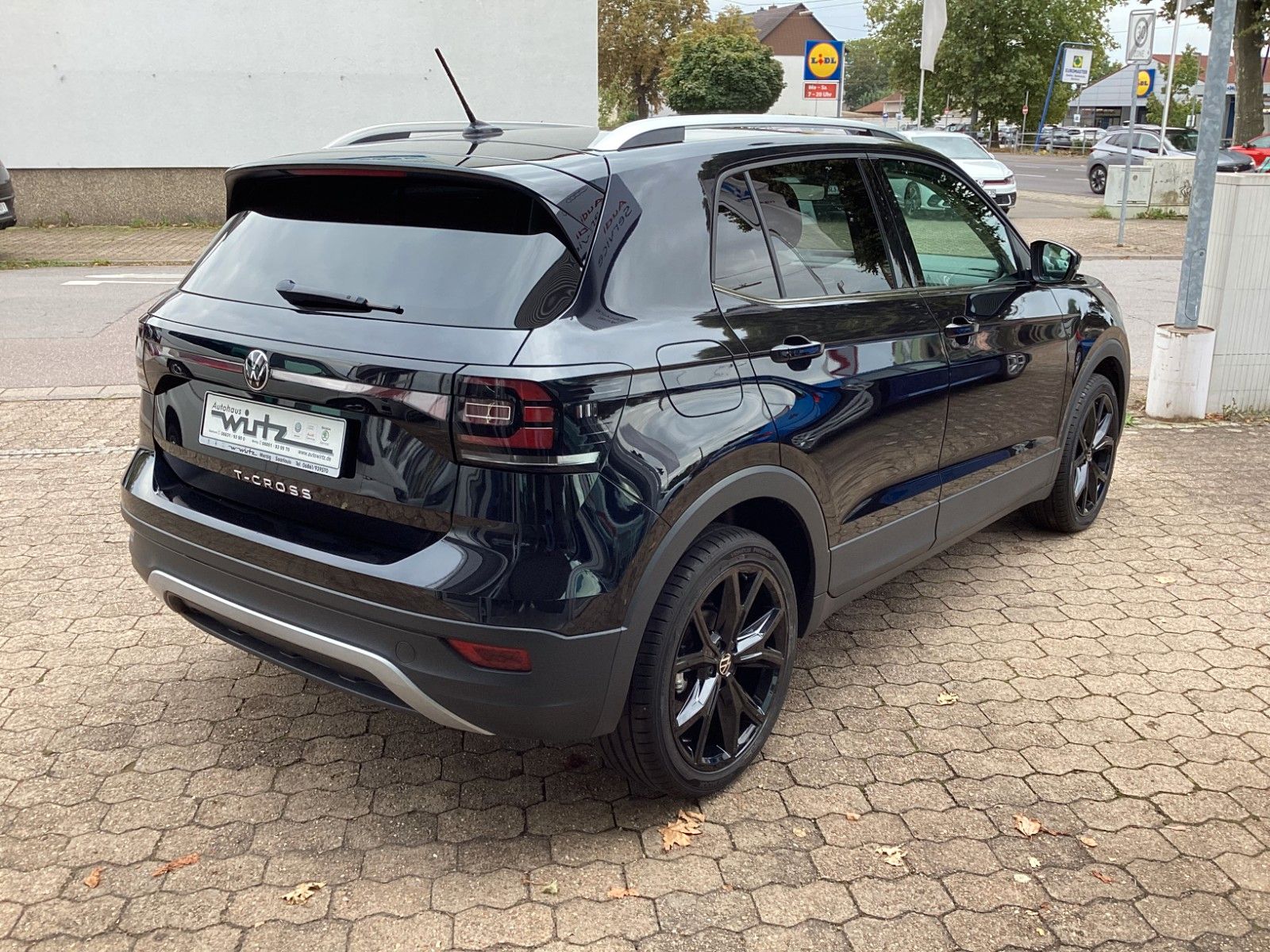 Fahrzeugabbildung Volkswagen T-Cross Style 1.0 TSI ACC LED Virtual Cockpit