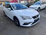 Seat Leon FR 2.0 TSI Beats 1.Hand Top Zustand - Seat Leon: Weiß, Fr