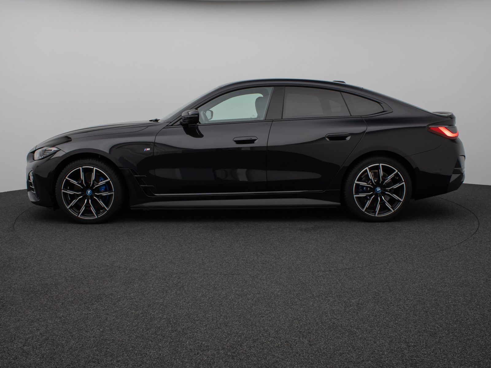 Fahrzeugabbildung BMW i4 eD40 Gran Coupé M Sport Glasdach Kamera HiFi