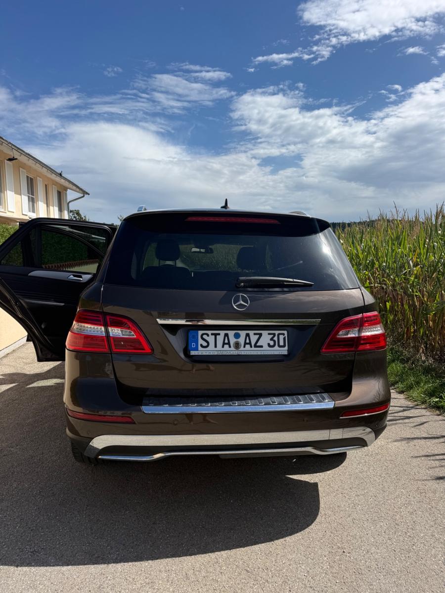 Mercedes-Benz ML 350 BlueTEC 4MATIC AMG Line