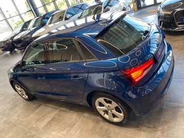 Audi A1 Sportback sport Aut.*1.HAND*BI-XENON*NAVI*PDC