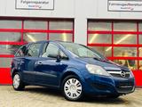 Opel Zafira B Selection "110 Jahre" /2HAND/7SITZE/AHK - Opel Zafira Selection mit Benzin-Antrieb