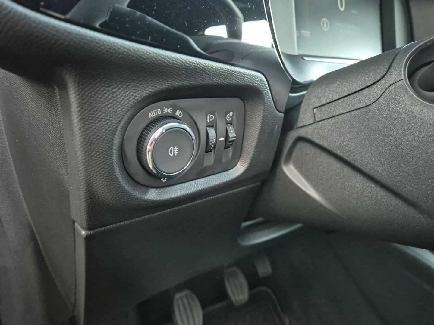 Fahrzeugabbildung Opel Corsa F GS Navi LED Apple CarPlay Android Auto K