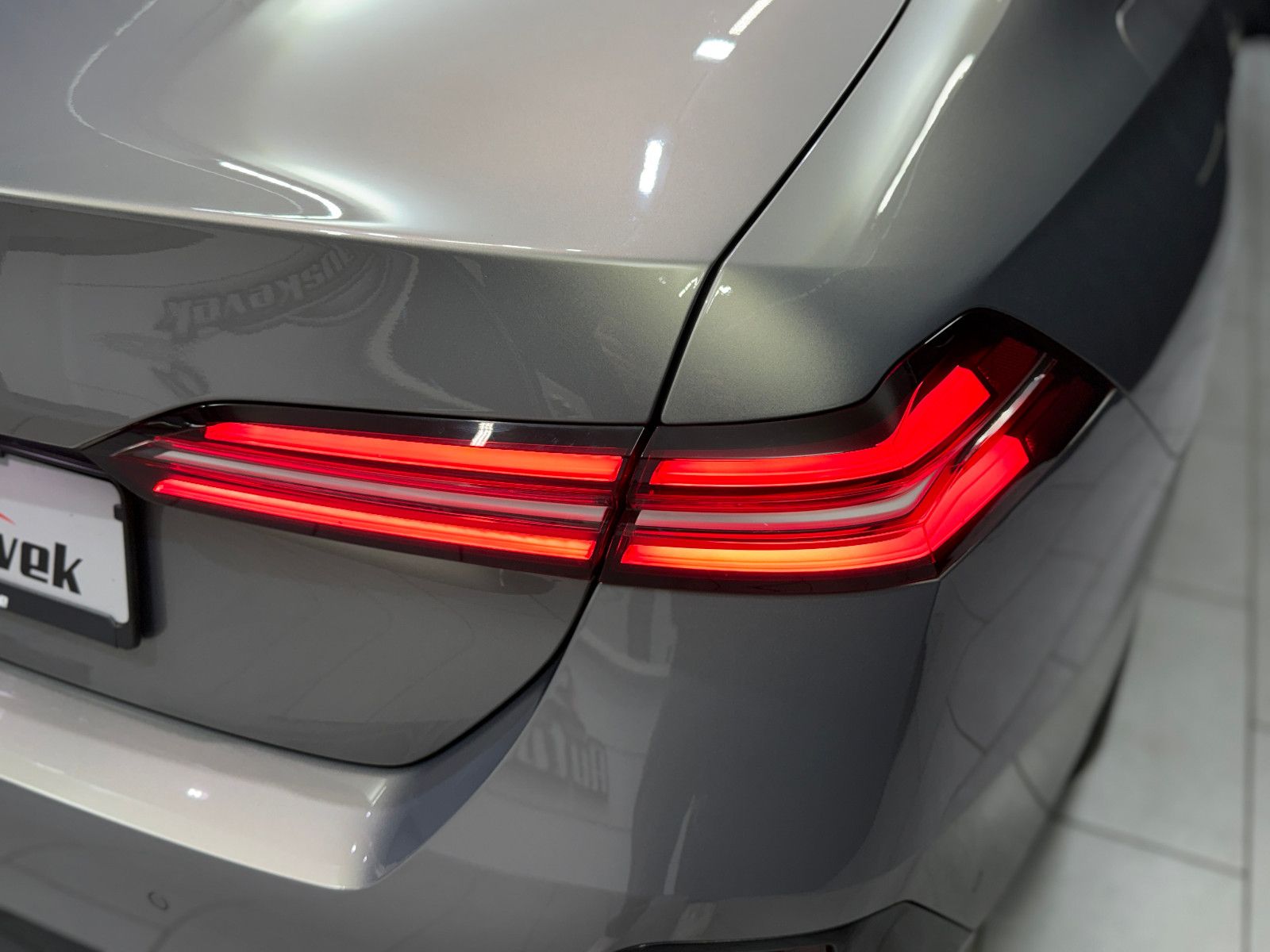 Fahrzeugabbildung BMW 520i M SPORT|H&K|360°|INDIVIDUAL|GESTIK|SHADOW