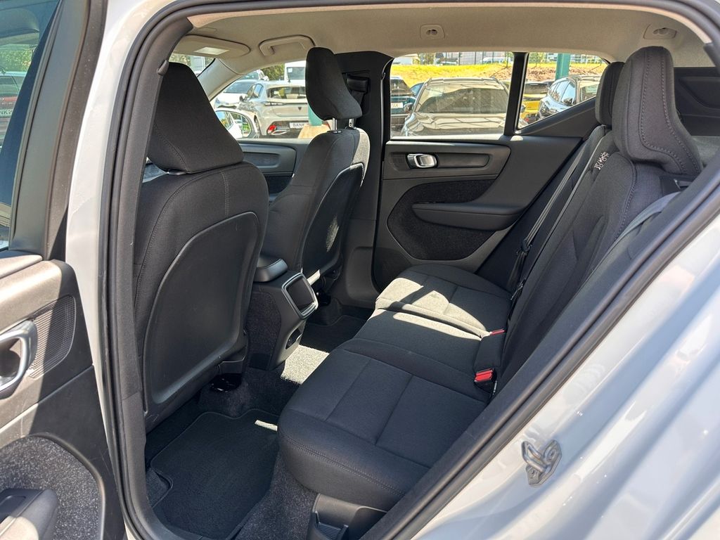 Volvo XC40 D3 2WD *Sitzh.*Navi*LED*Tempomat*LM*