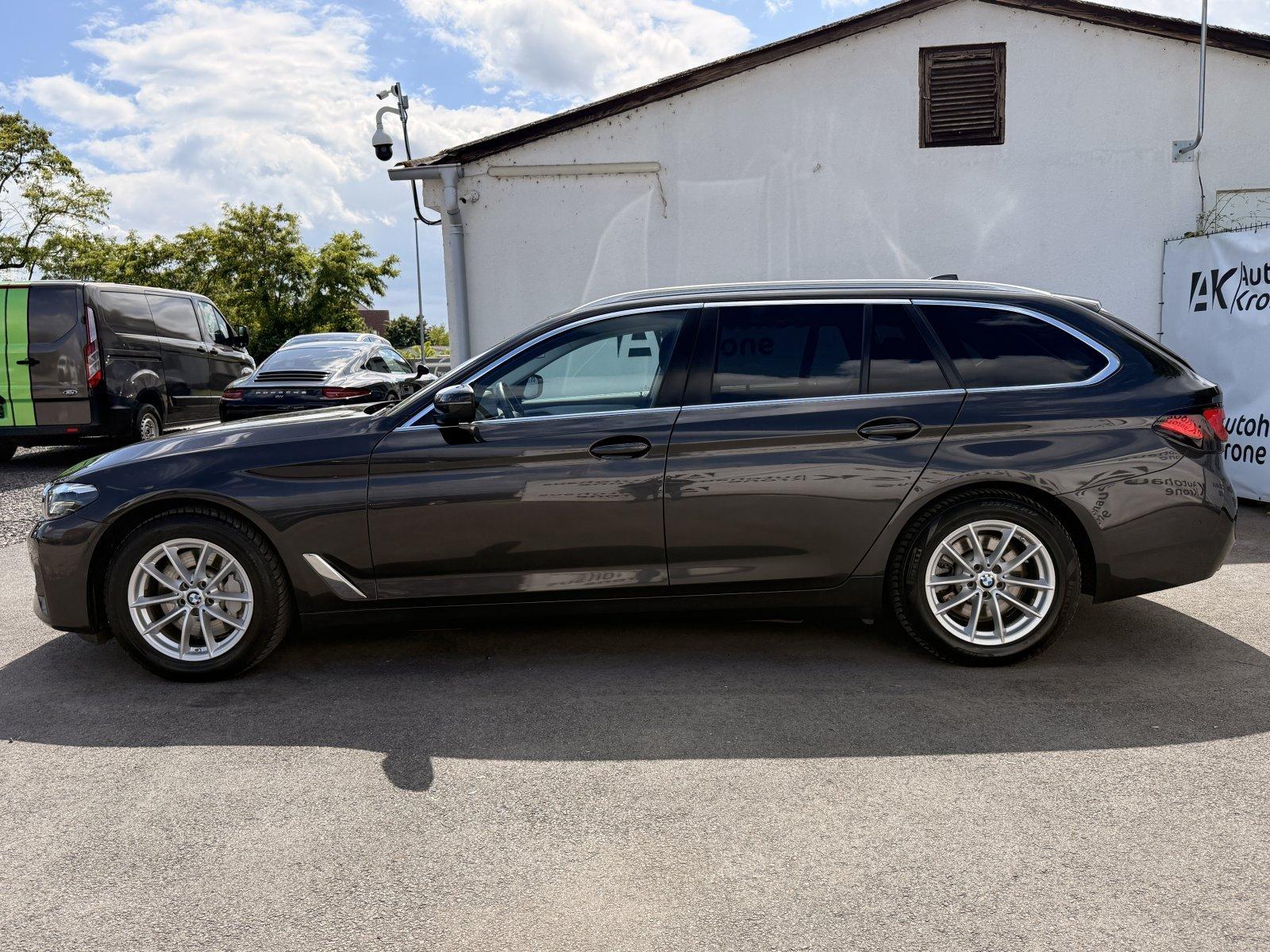 BMW 530 i Mild Hybrid *SPORTSITZE*AHK*LIVE COCKPIT *, миниатюра 9