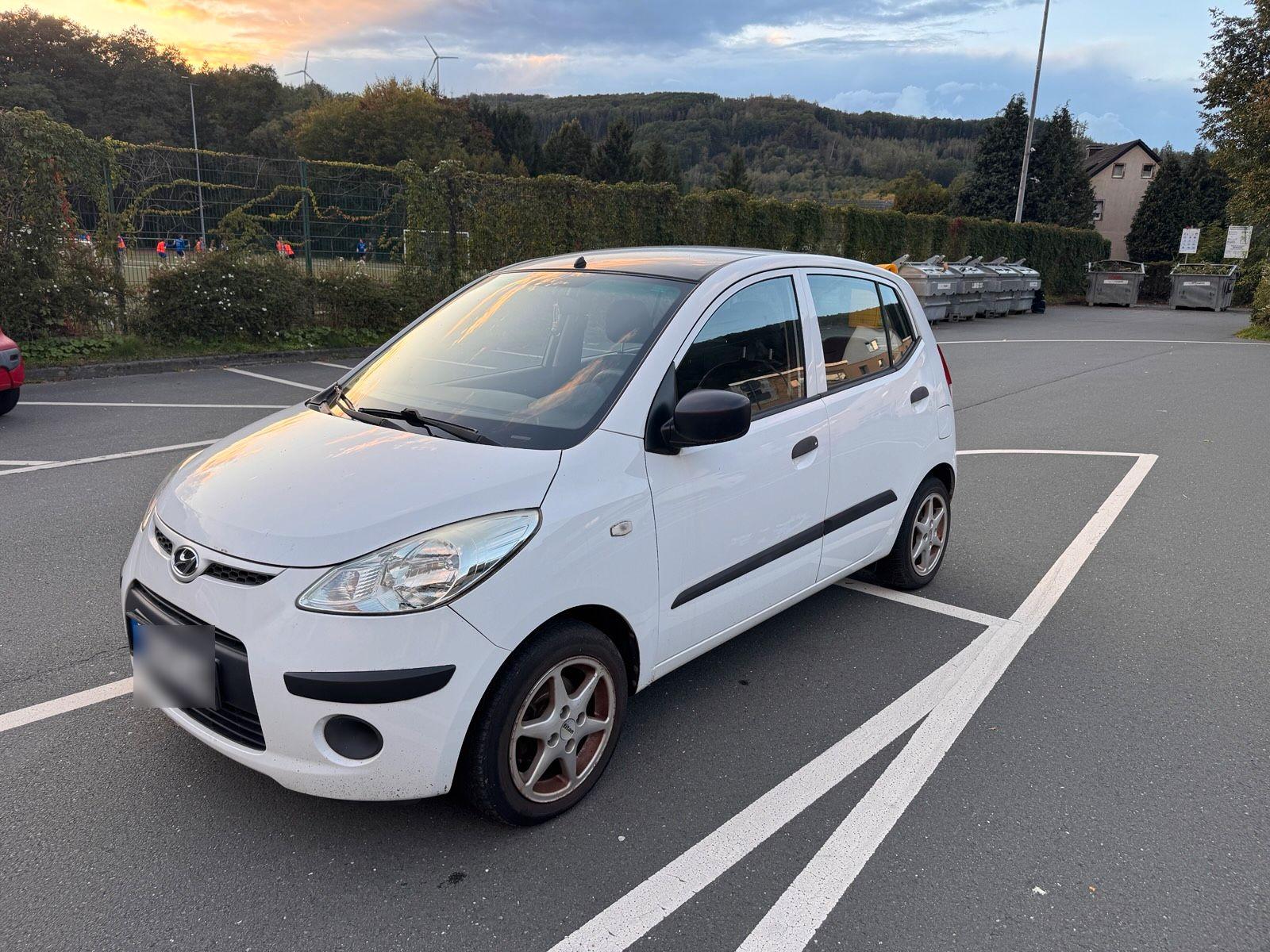 Hyundai i10