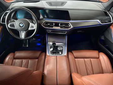 BMW X5 xDrive40d M Sportpaket Head-Up HiFi DAB WLAN