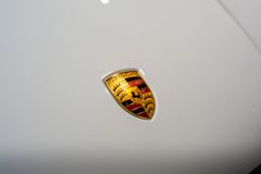 PORSCHE Macan S*CHRONO*PANO*PDLS+*ACC*360*BICOLOR*MEMORY