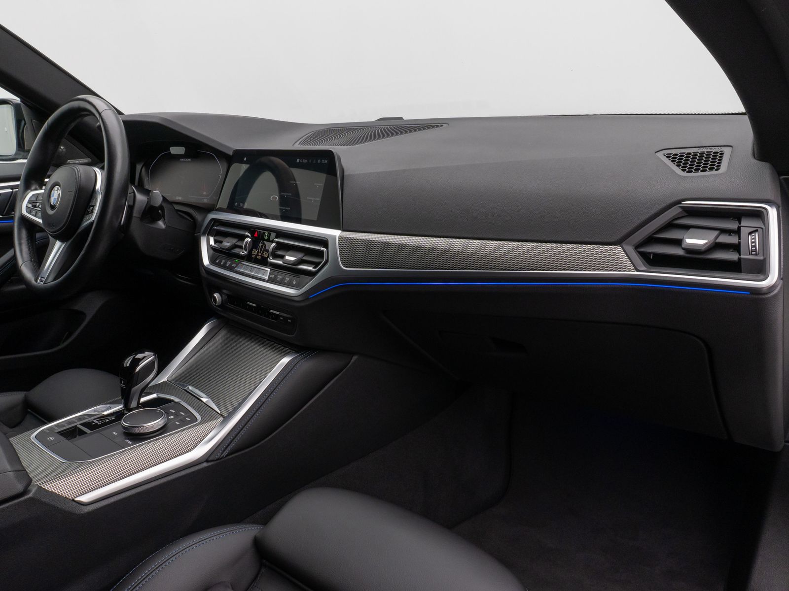 Fahrzeugabbildung BMW M440i xD Gran Coupè Kamera HUD DAB H/K ACC Alarm