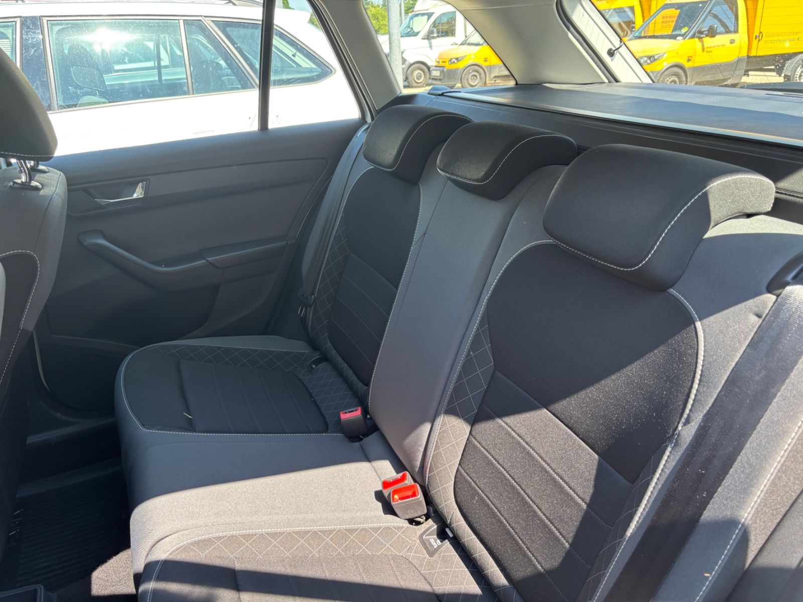 Fahrzeugabbildung SKODA Fabia Combi  1.0 TSI