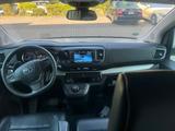 Toyota Proace (Verso) 2,0-l-D-4D 130kW L2 Executive... - gebrauchte Toyota Proace (Verso) aus dem Jahr 2019