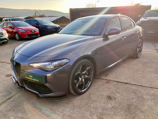 Alfa Romeo Giulia Veloce Q4 Kamera DAB Panorama 280PS